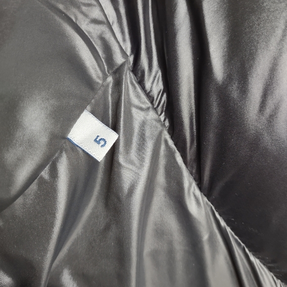 Quilted Moncler Vest 5 - Picture 9 of 11